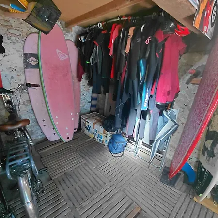 بيت شباب H2oholidays Surf كابروتو